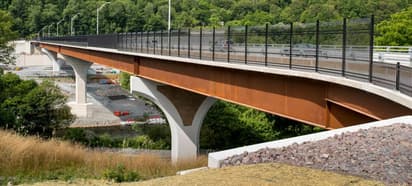 proj-jim-thorpe-weathering-steel-span.jpg